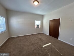 534 Park Ave in Laurel Springs, NJ - Building Photo - Building Photo