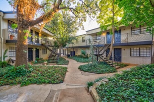 Oasis Apartments at Paseo in Oklahoma City, OK - Building Photo