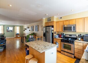 1108 Fitzwater St in Philadelphia, PA - Building Photo - Building Photo