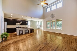 5918 Rivergrove Bend Dr in Humble, TX - Building Photo - Building Photo