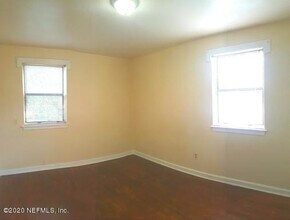 809 McDuff Ave S-Unit -2 in Jacksonville, FL - Foto de edificio - Building Photo