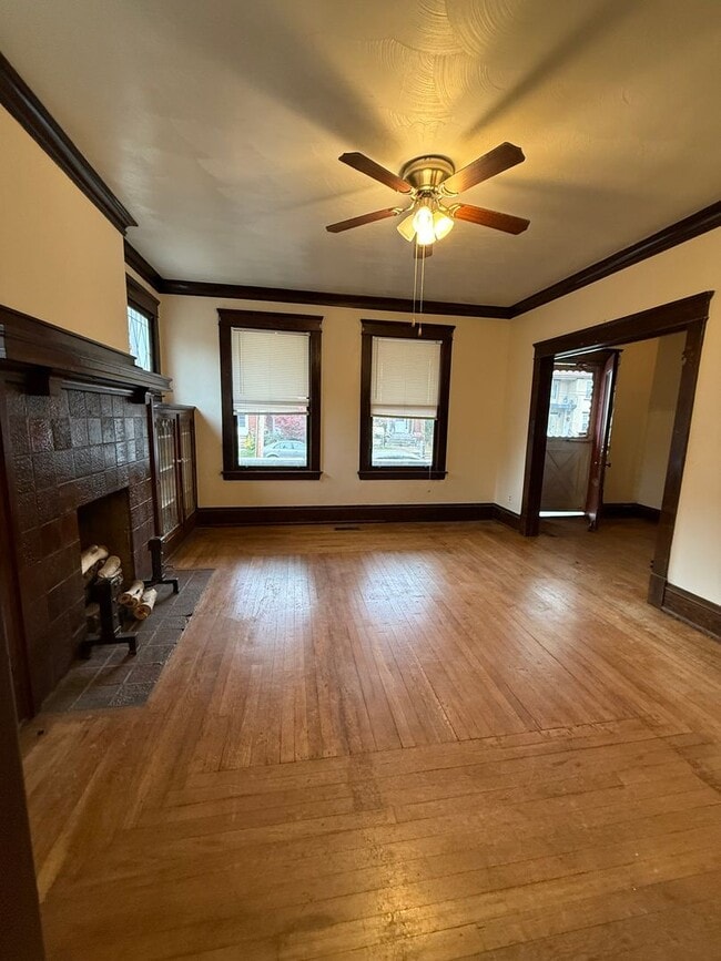 1612 Quarrier St in Charleston, WV - Building Photo - Building Photo