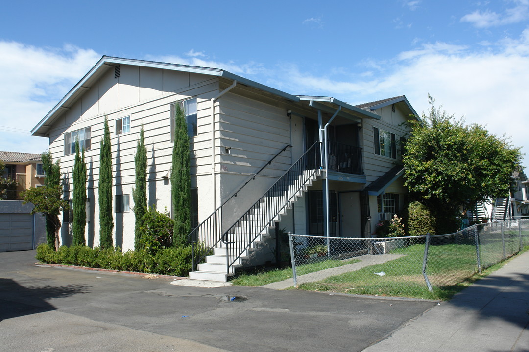 3097 Pearl Ave in San Jose, CA - Building Photo