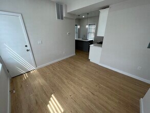 7 Transit St in Boston, MA - Building Photo - Building Photo