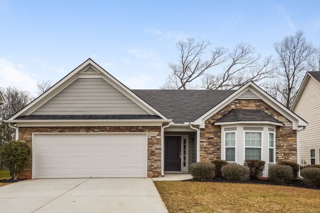 property at 245 Lakeside Point