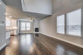 704 Reeves Ln in Plano, TX - Building Photo - Building Photo