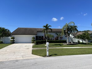 1279 Kinglet Terrace in Wellington, FL - Building Photo - Building Photo