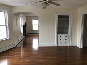 113 Ashland St in Melrose, MA - Building Photo - Building Photo