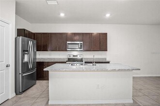 2892 Beluga Bay Dr in Odessa, FL - Building Photo - Building Photo