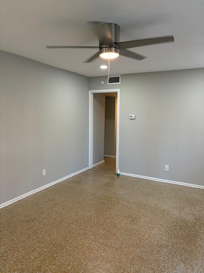 6450 San Juan Ave in Jacksonville, FL - Building Photo - Building Photo