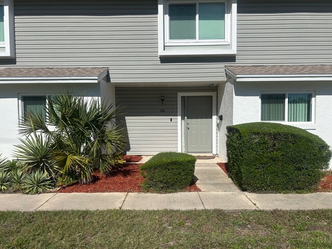property at 126 Tomoka Meadows Blvd