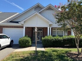 912 Davie Ave in Statesville, NC - Building Photo