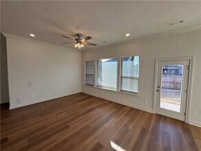 3004 S 14th St in Rogers, AR - Foto de edificio - Building Photo