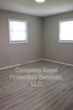 5475 Aspen Ave in Portage, IN - Building Photo - Building Photo