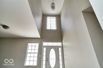 13092 Brookdale Dr in Fishers, IN - Building Photo - Building Photo