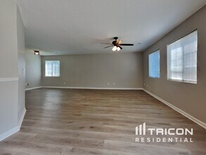 5705 Waterpoint Dr in Browns Summit, NC - Building Photo - Building Photo