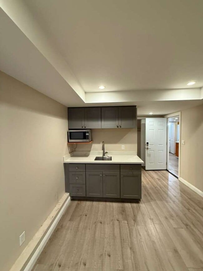 349 Monticello St in San Francisco, CA - Foto de edificio - Building Photo