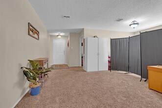 4901 Parkview Hills Ln in Fort Worth, TX - Building Photo - Building Photo