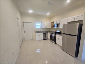 3120 29th St SW in Lehigh Acres, FL - Building Photo - Building Photo