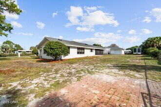 224 E Lakeshore Dr in Panama City Beach, FL - Building Photo - Building Photo