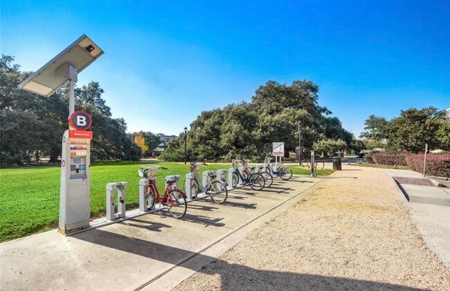 1702 Tuam St in Houston, TX - Building Photo - Building Photo