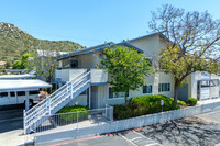 10384 Alphonse ST in Santee, CA - Foto de edificio - Building Photo