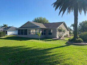 1740 Mountville Ct in the Villages, FL - Building Photo - Building Photo