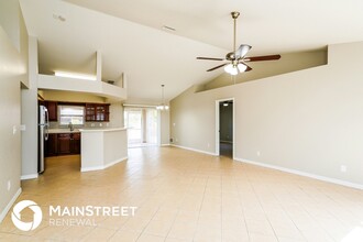 610 NW 6th Pl in Cape Coral, FL - Building Photo - Building Photo