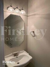 2013 Lancey Dr in Thomasville, NC - Foto de edificio - Building Photo