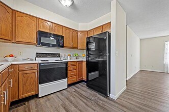 640 Kuhne Heights in Troy, MO - Building Photo - Building Photo