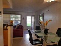 638 Snug Harbor Dr photo'