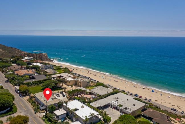 7277 Birdview Ave, Unit Birdview in Malibu, CA - Foto de edificio - Building Photo