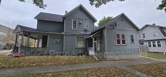 3009 Indiana Ave in Fort Wayne, IN - Building Photo