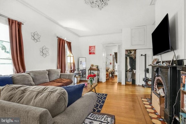 property at 350 Green Ln