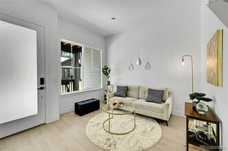 8530 W 52nd Ave in Arvada, CO - Foto de edificio - Building Photo