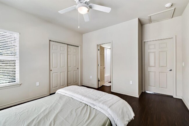 2606 Wilson St in Austin, TX - Building Photo - Building Photo