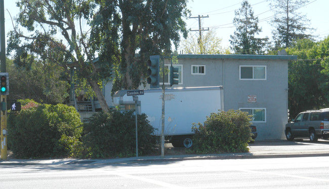 1592 Blossom Hill Road in San Jose, CA - Building Photo - Building Photo