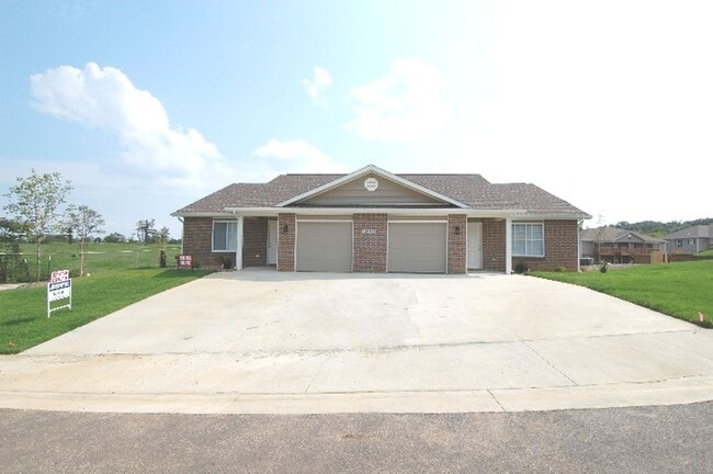 property at 301 W Christy Dr