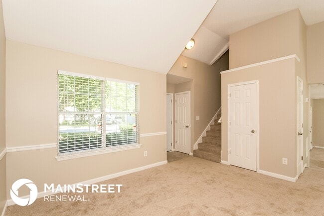 4290 Ward Bluff Ct in Ellenwood, GA - Building Photo - Building Photo