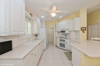 8163 Montserrat Pl in Wellington, FL - Building Photo - Building Photo