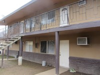 44th Avenue Apartments in Sacramento, CA - Foto de edificio - Building Photo