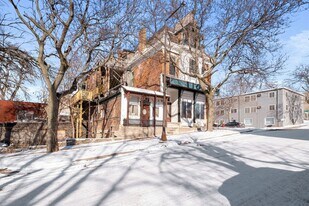 223 Bates Ave in St. Paul, MN - Building Photo