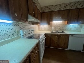 390 Hummingbird Cir in Statesboro, GA - Building Photo - Building Photo