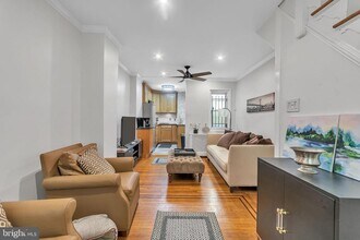1830R32 Manning St in Philadelphia, PA - Building Photo - Building Photo