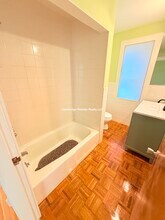 10 Packard Ave, Unit 1 in Somerville, MA - Building Photo - Building Photo