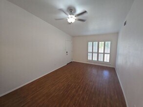 1104 Columbia Ave in San Marcos, TX - Building Photo - Building Photo