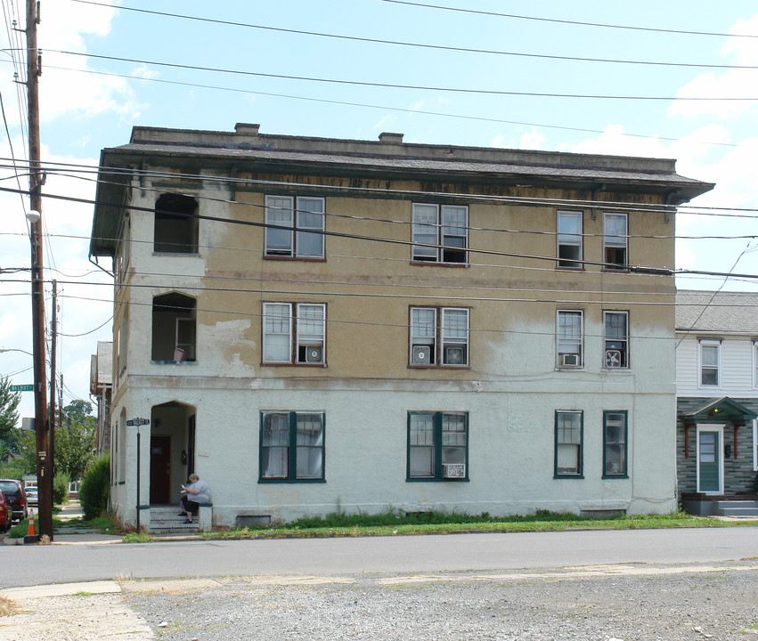 324 Walnut St in Williamsport, PA - Foto de edificio