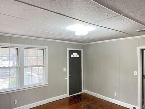 5638 Attucks Blvd in Morrow, GA - Building Photo - Building Photo