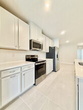 499 Voltaire Dr in Spring Hill, FL - Building Photo - Building Photo