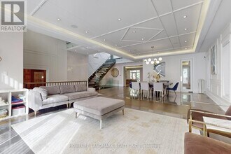 120 Byng Ave in Toronto, ON - Building Photo - Building Photo